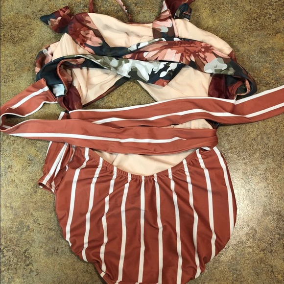 Albion Fit Swimsuit - Picture 3 of 5